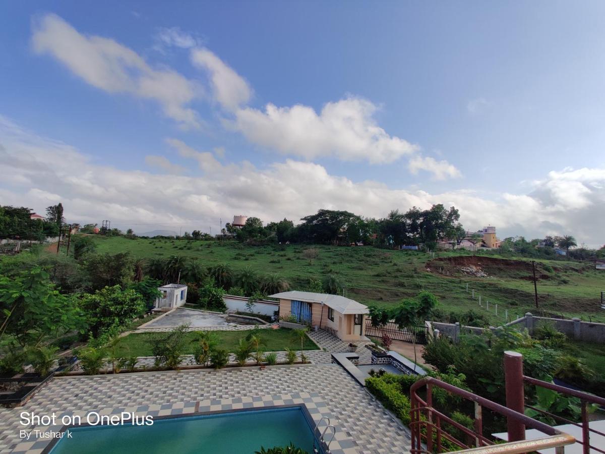 Royal Meadows Igatpuri 2Bhk Poolside Villa Exterior photo