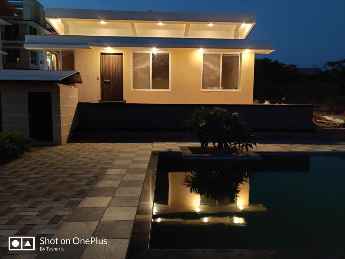 Royal Meadows Igatpuri 2Bhk Poolside Villa Exterior photo